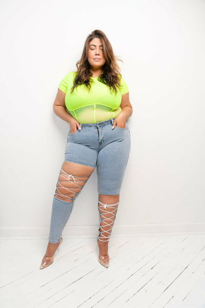 Tied Up Denim | Curvy